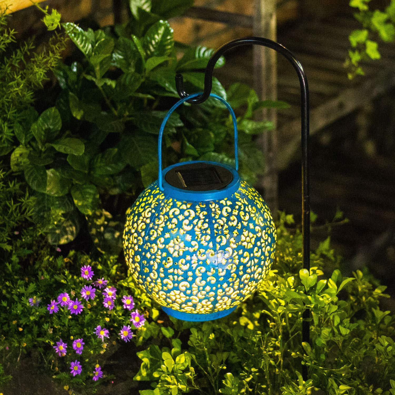 Garden Ornament Hollow Design Metal DIY Home Decor LED Solar Hanging Lantern