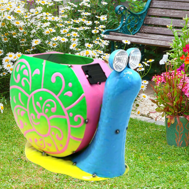 Solar Powered Garden Animals Snail Plant Pots Metal Animal Yard Art